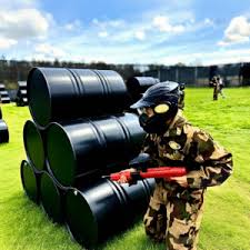 Miniball paintball player